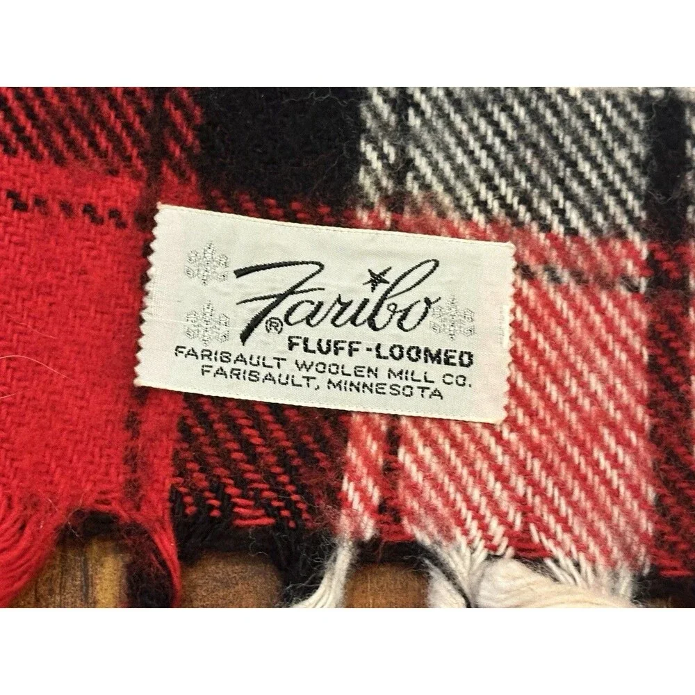 Vintage 62x52” Faribo Plaid Fluff-Loomed Faribault, MN Made in USA Wool Blanket
